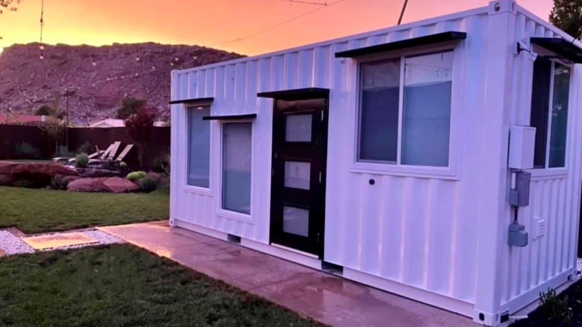 Kustom Container in St. George